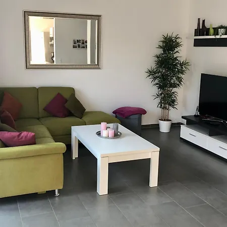 Haus Am Whg. 1 Eg Edo-wiemken-str. 48, 75qm 4 Personen *