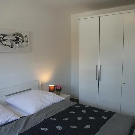 Haus Am Whg. 1 Eg Edo-wiemken-str. 48, 75qm 4 Personen *